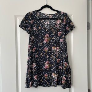 Hinge blue floral print casual dress - size s
